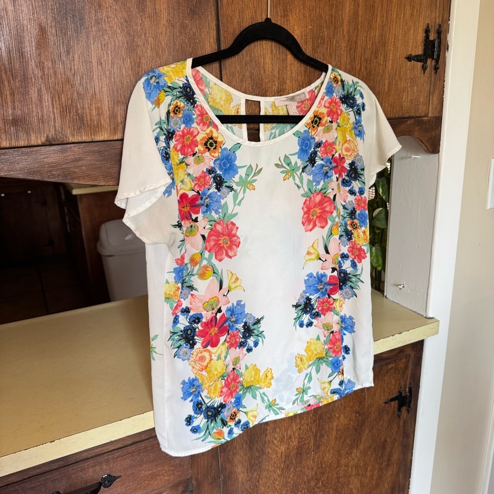 Forever 21 Floral Blouse Top Size Small